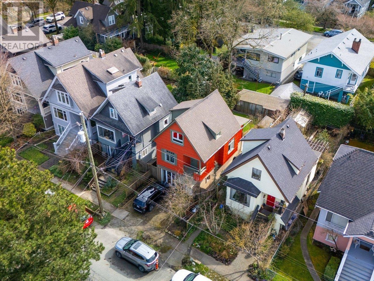 Photo 29 of 950 Ringwood Avenue, Vancouver BC