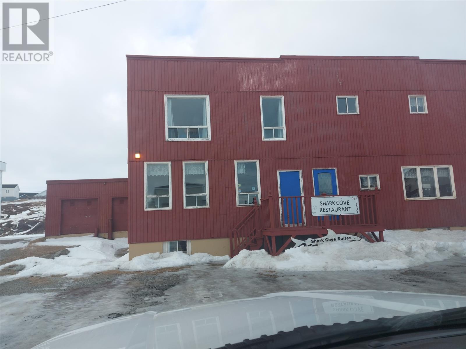 16 A/B and 18 Currie Avenue - 12