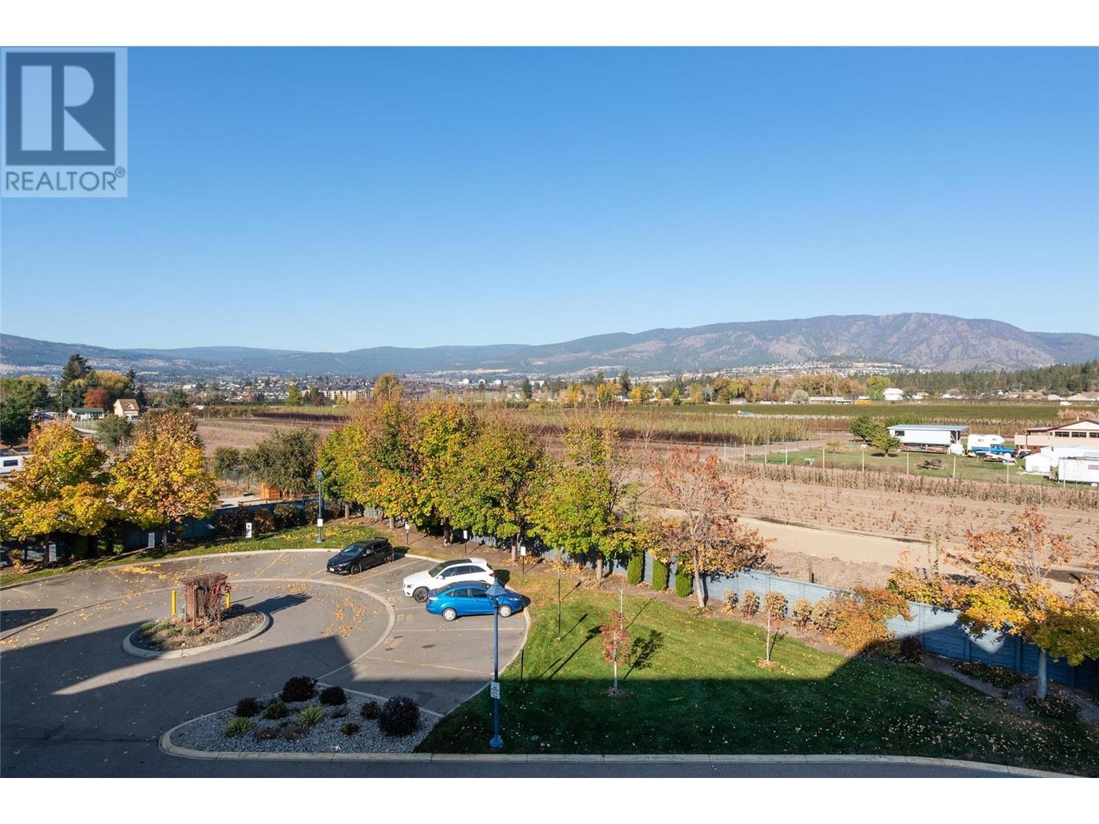 8308 4028 Pritchard Drive, West Kelowna
