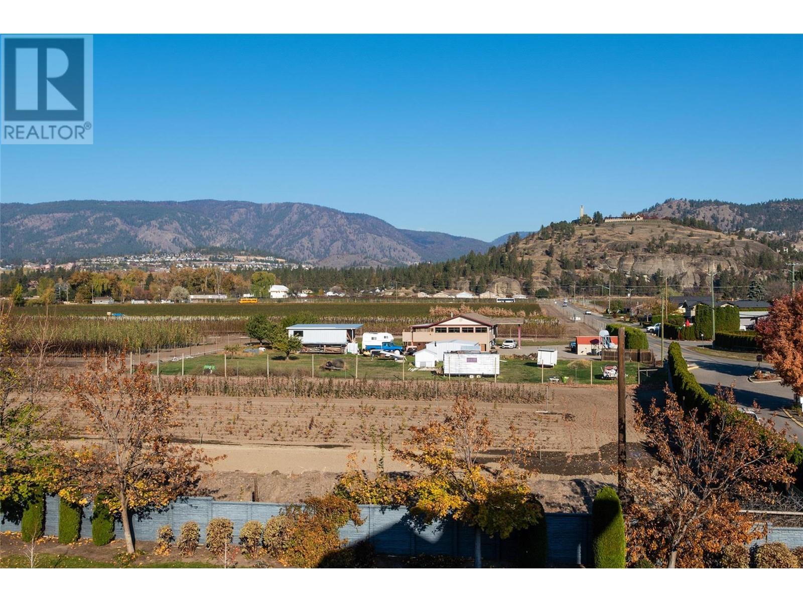 8308 4028 Pritchard Drive, West Kelowna