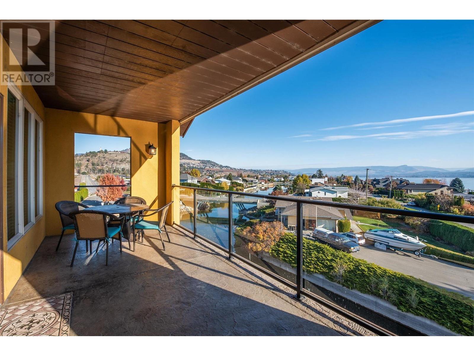 8308 4028 Pritchard Drive, West Kelowna