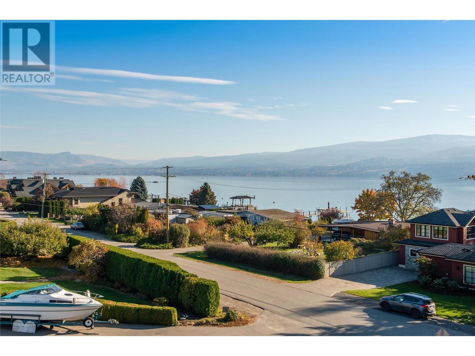 8308 4028 Pritchard Drive, West Kelowna