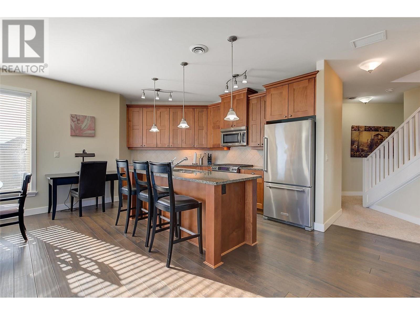 8308 4028 Pritchard Drive, West Kelowna