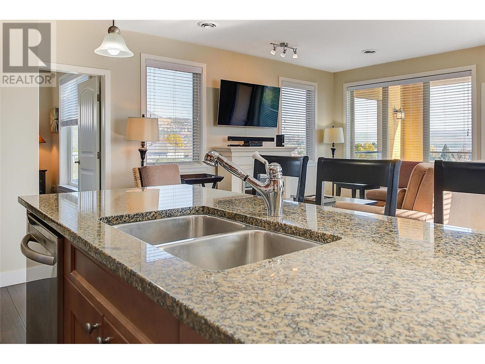 8308 4028 Pritchard Drive, West Kelowna