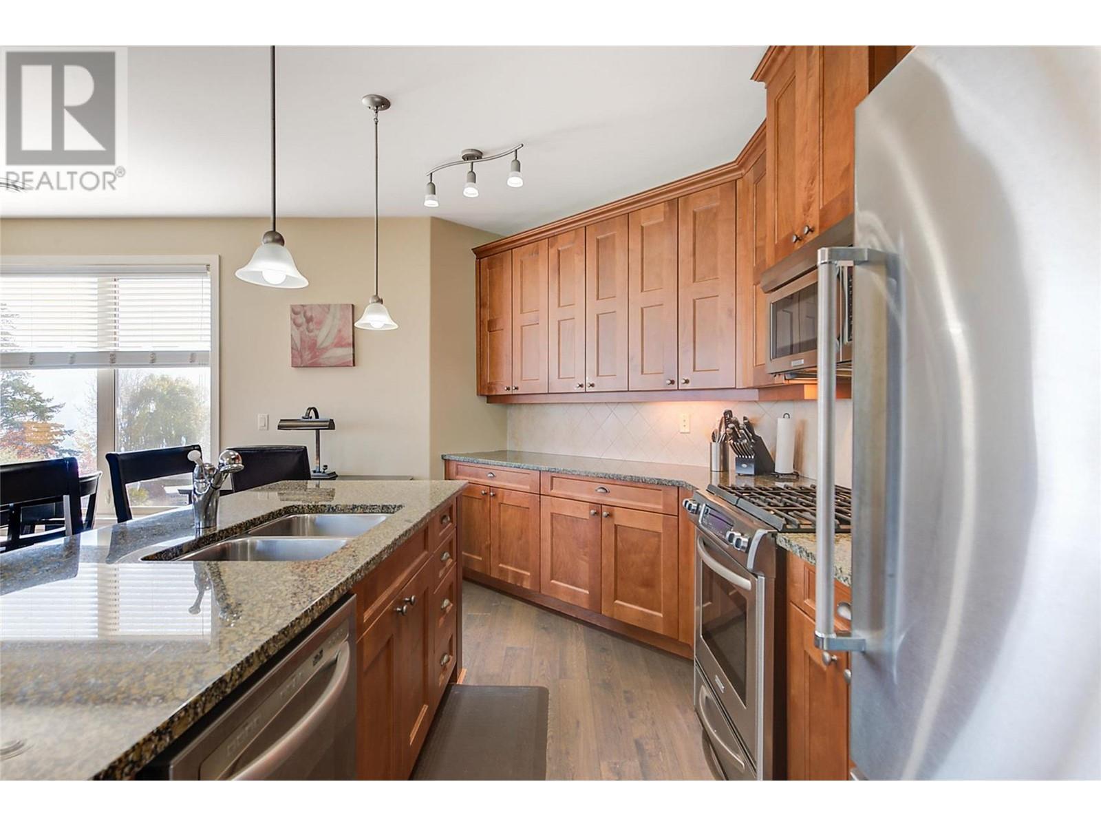 8308 4028 Pritchard Drive, West Kelowna
