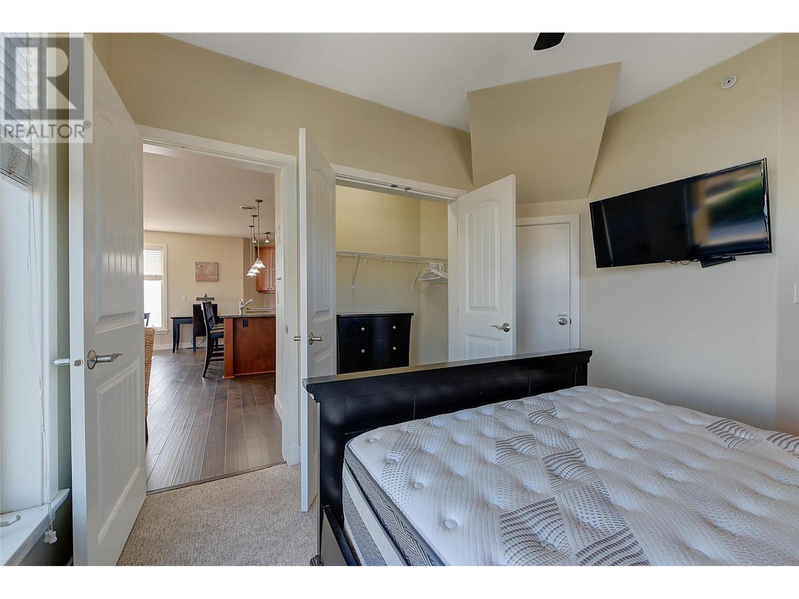 8308 4028 Pritchard Drive, West Kelowna