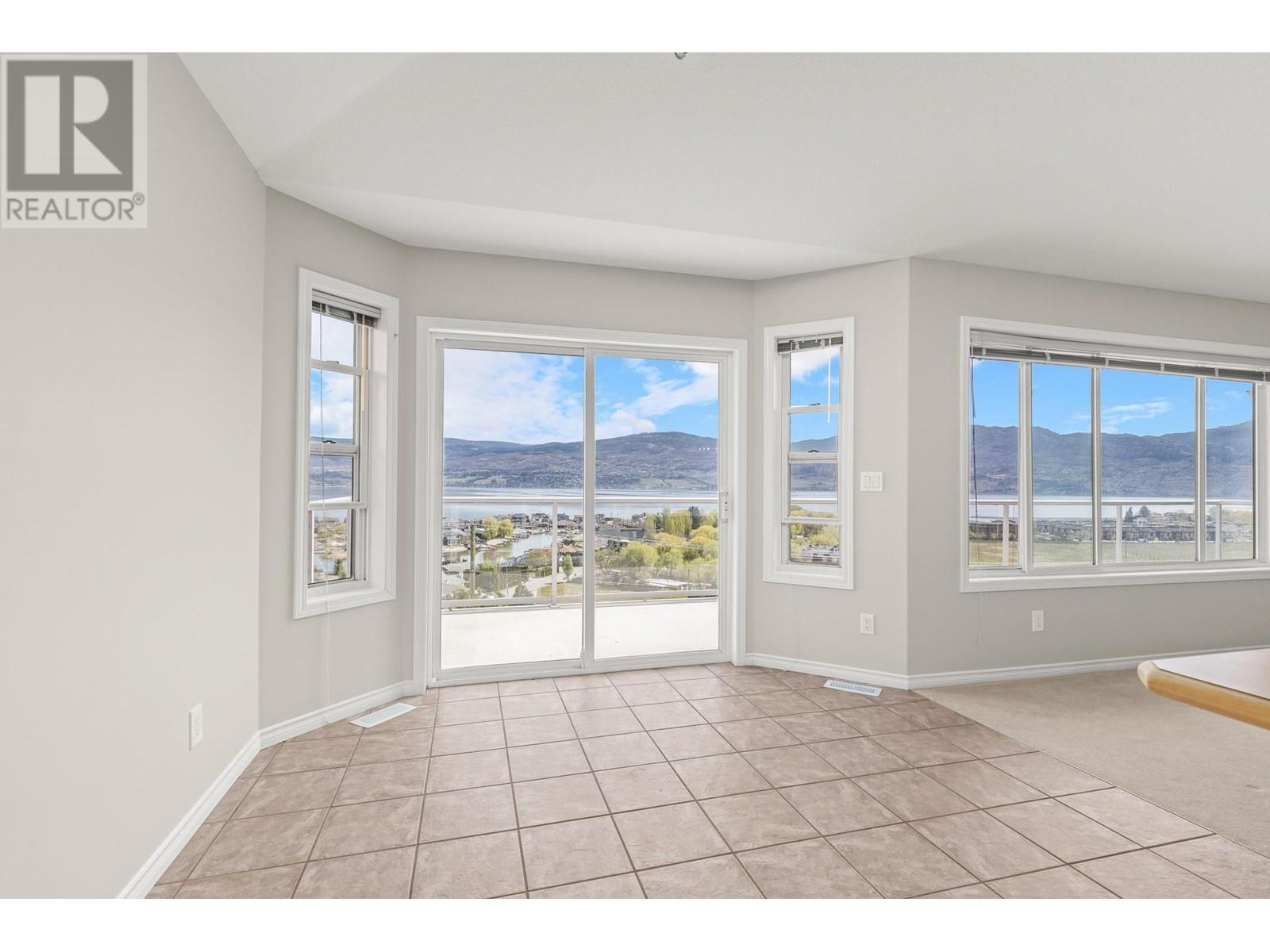  3513 EMPIRE Place, West Kelowna