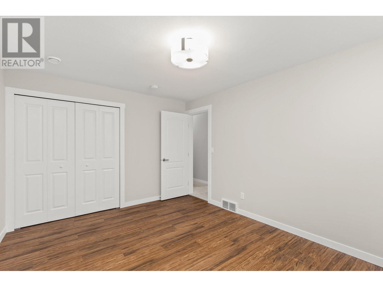  3513 EMPIRE Place, West Kelowna