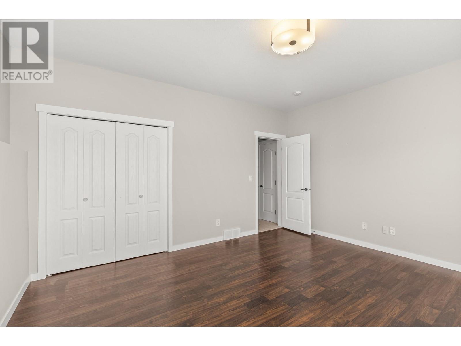  3513 EMPIRE Place, West Kelowna