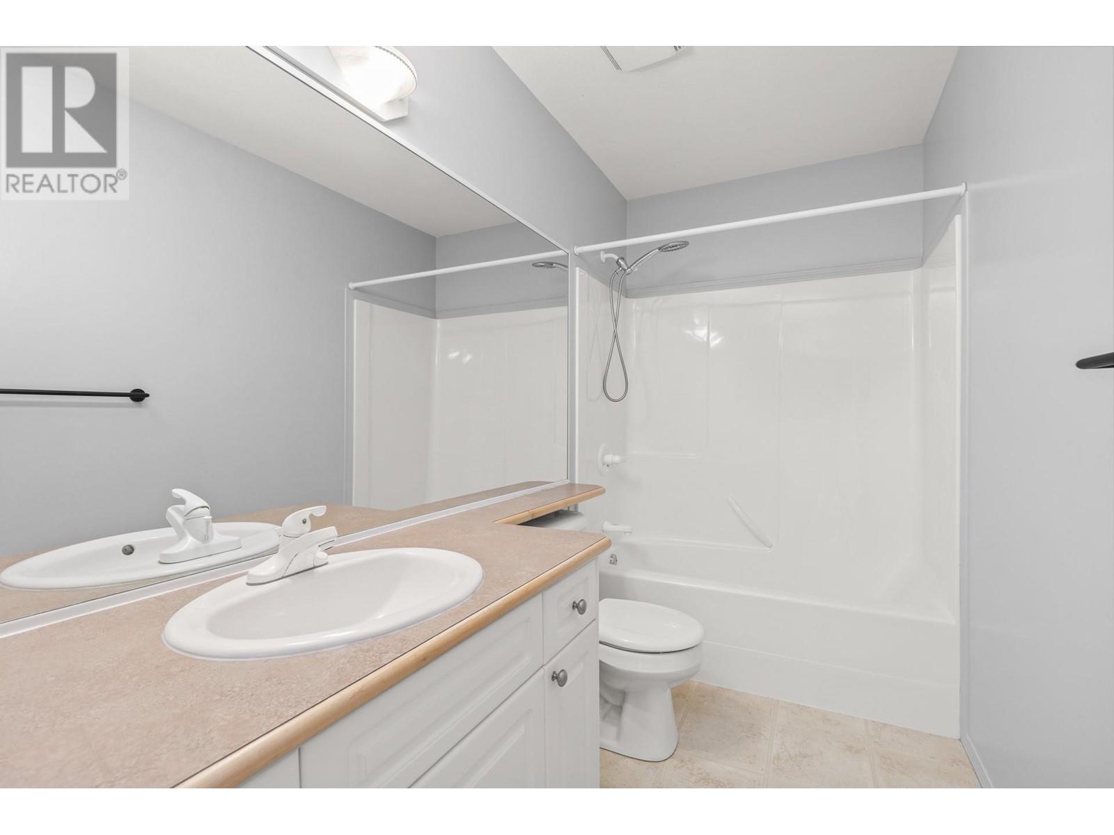  3513 EMPIRE Place, West Kelowna