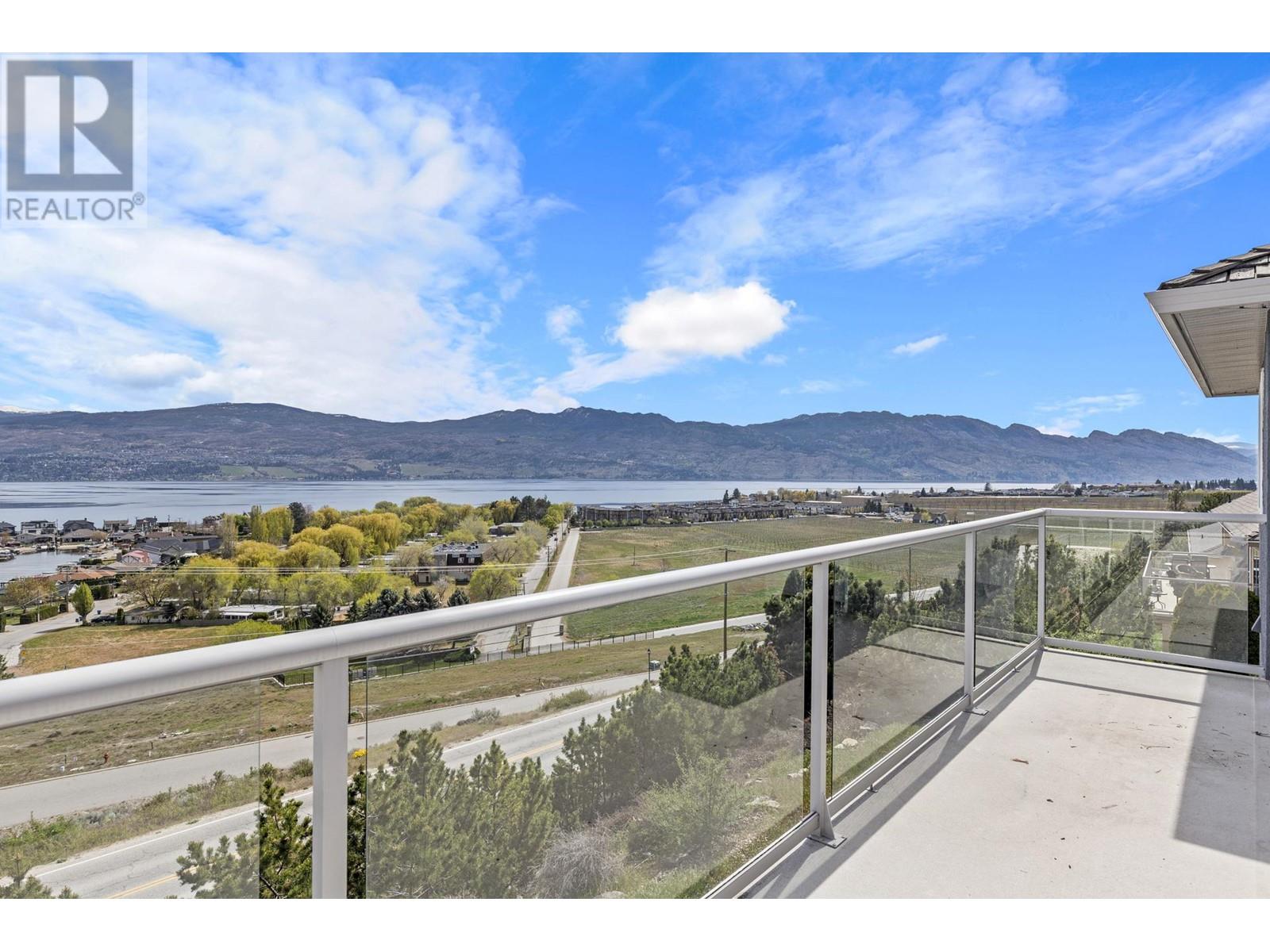  3513 EMPIRE Place, West Kelowna