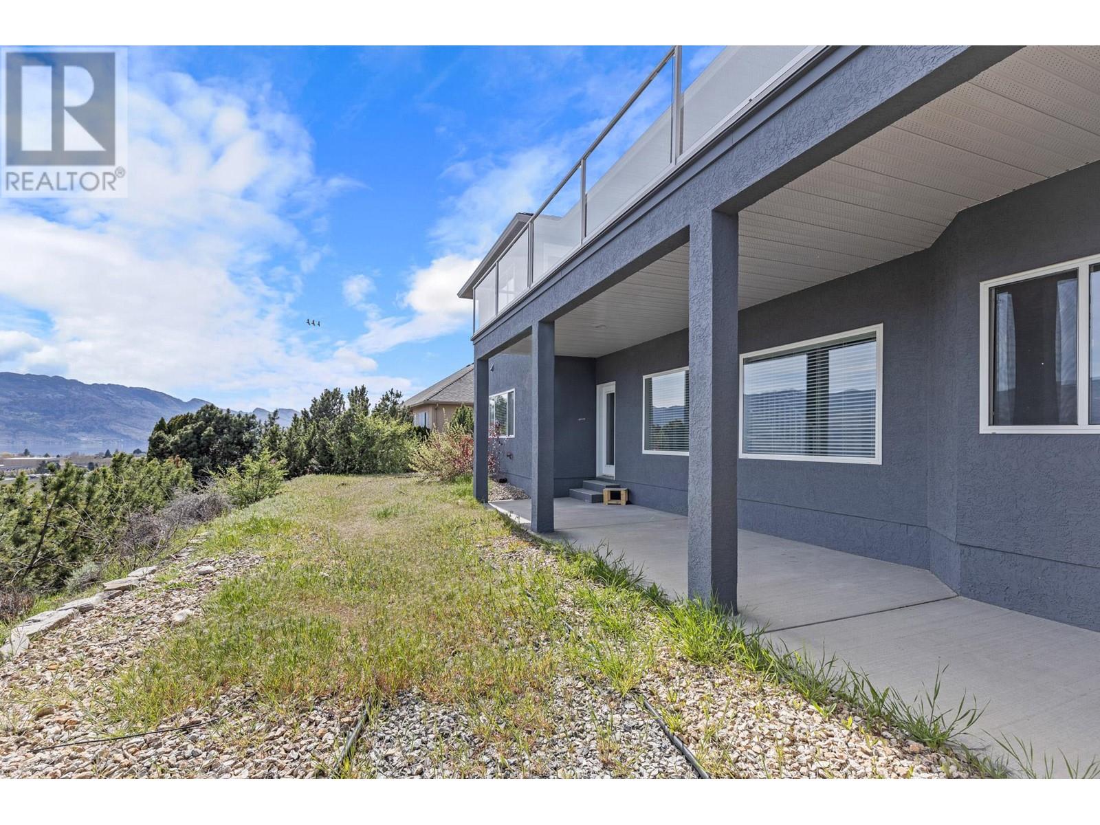  3513 EMPIRE Place, West Kelowna