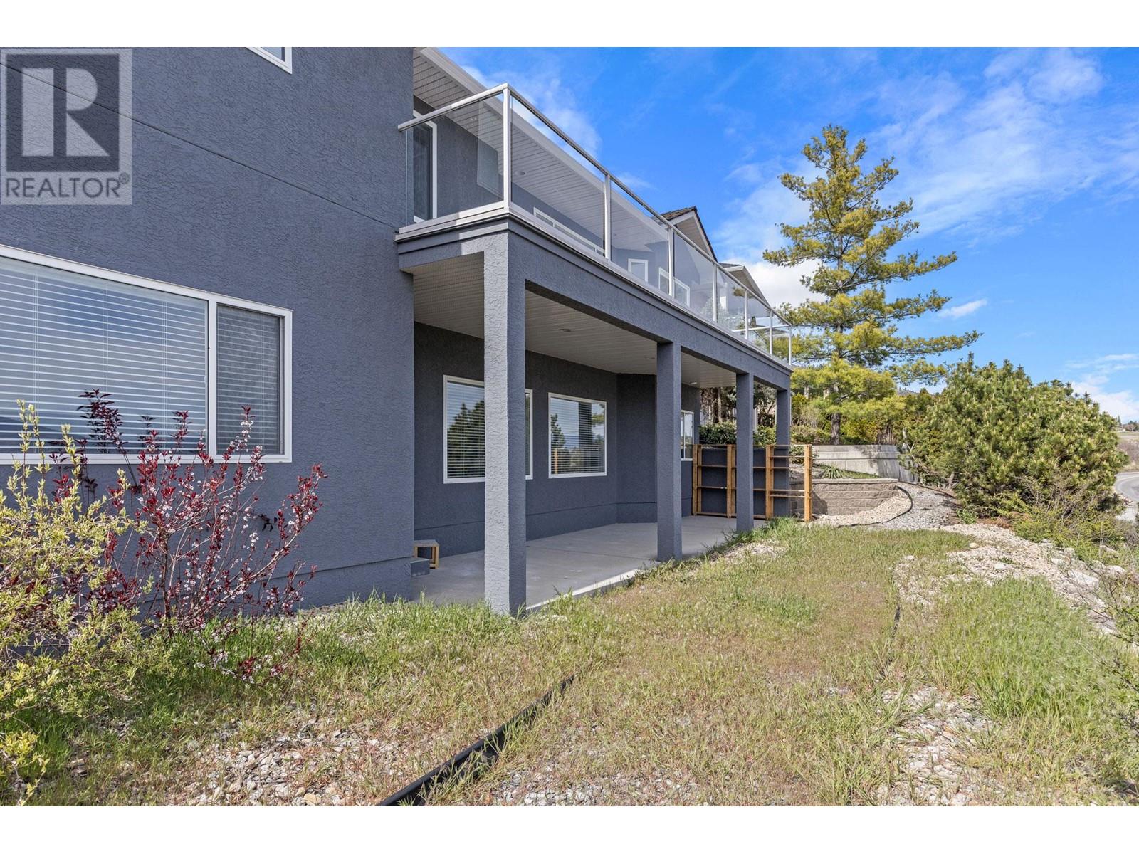  3513 EMPIRE Place, West Kelowna