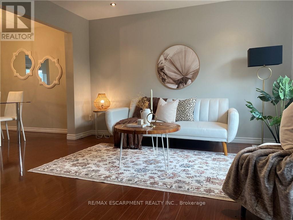 Photo 12 of 3 1025 Upper Gage Avenue, Hamilton ON