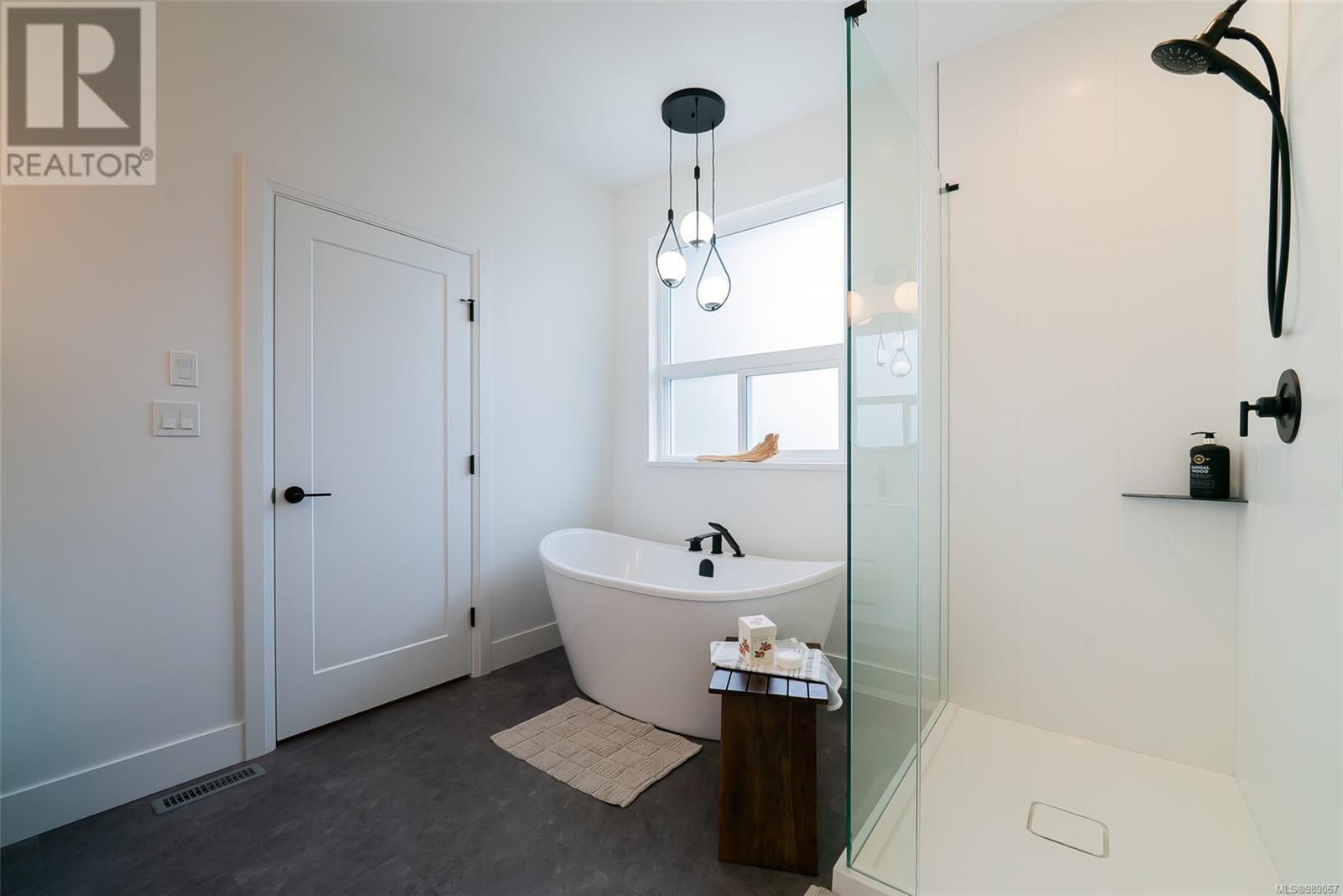 103 Bald Eagle Cres, Ladysmith