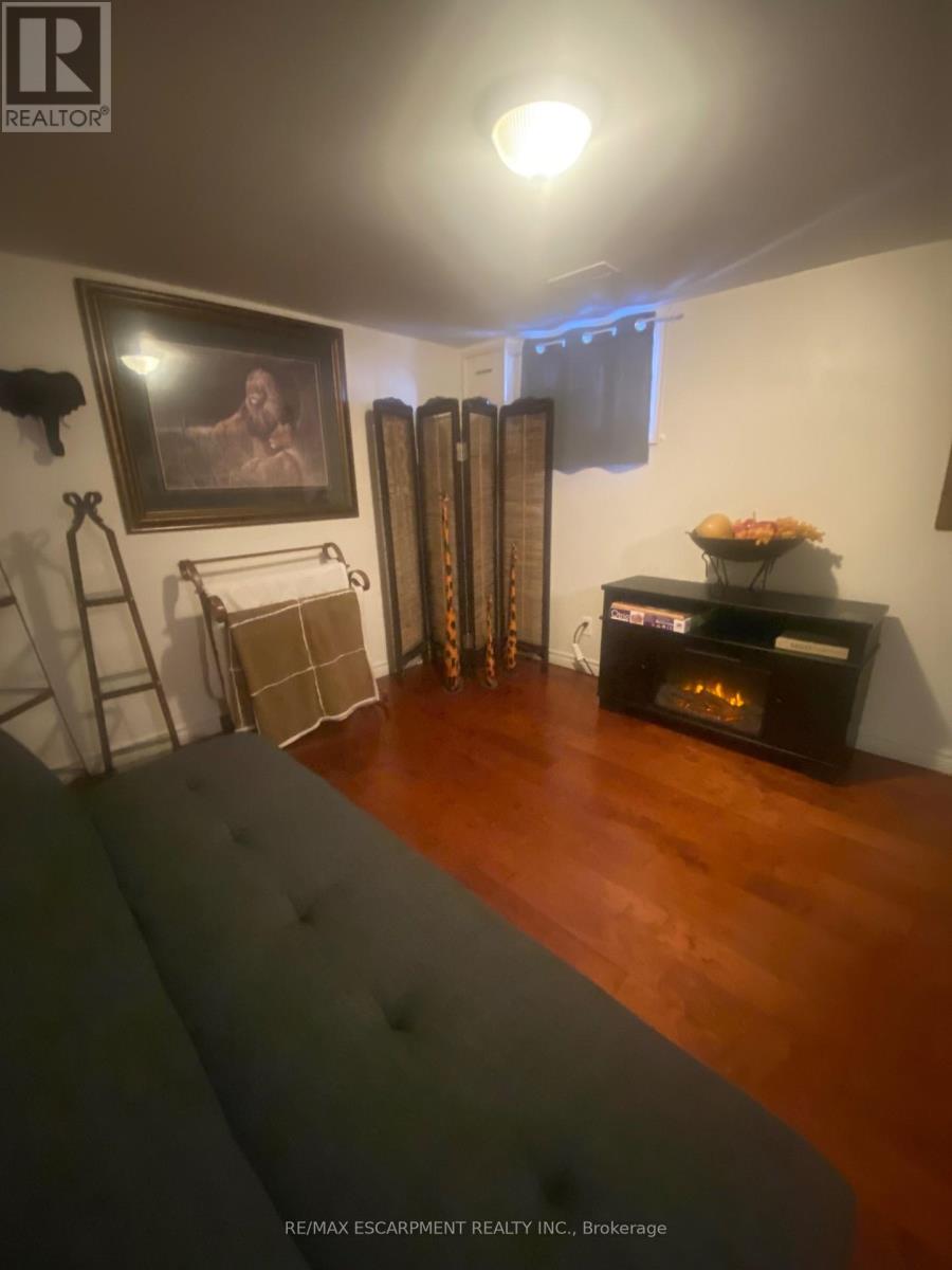 Single Family House for Sale in  KIMBERLY DRIVE Hamilton (Rosedale) 