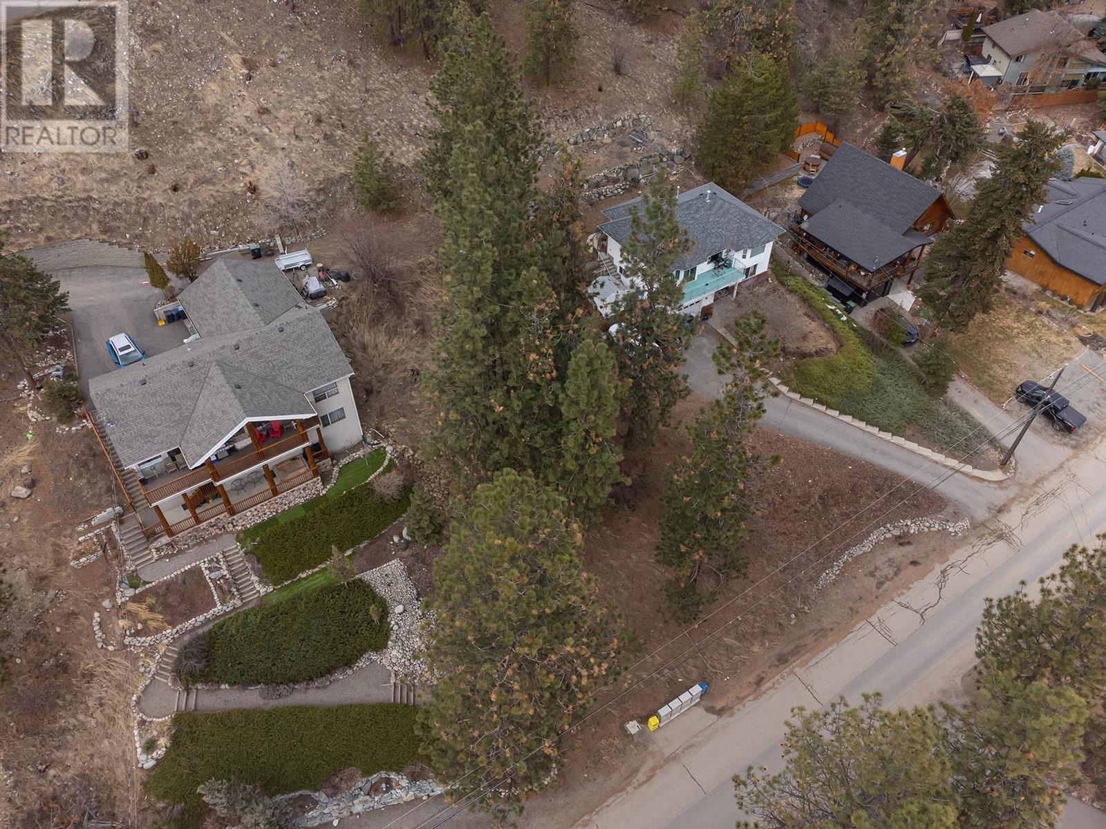  3993 Ponderosa Place, Peachland