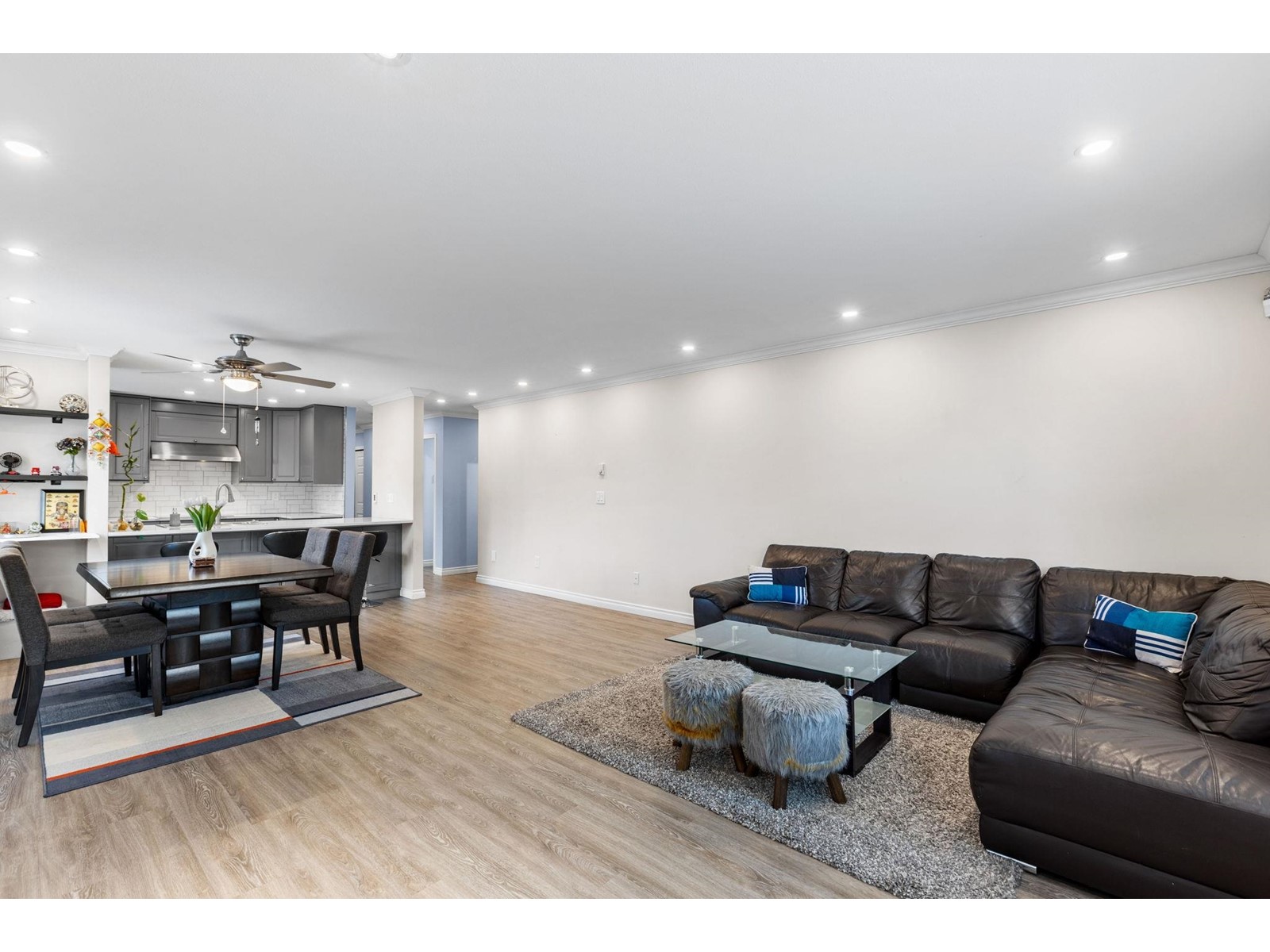 Photo 12 of 20 8338 158 Street, Surrey BC