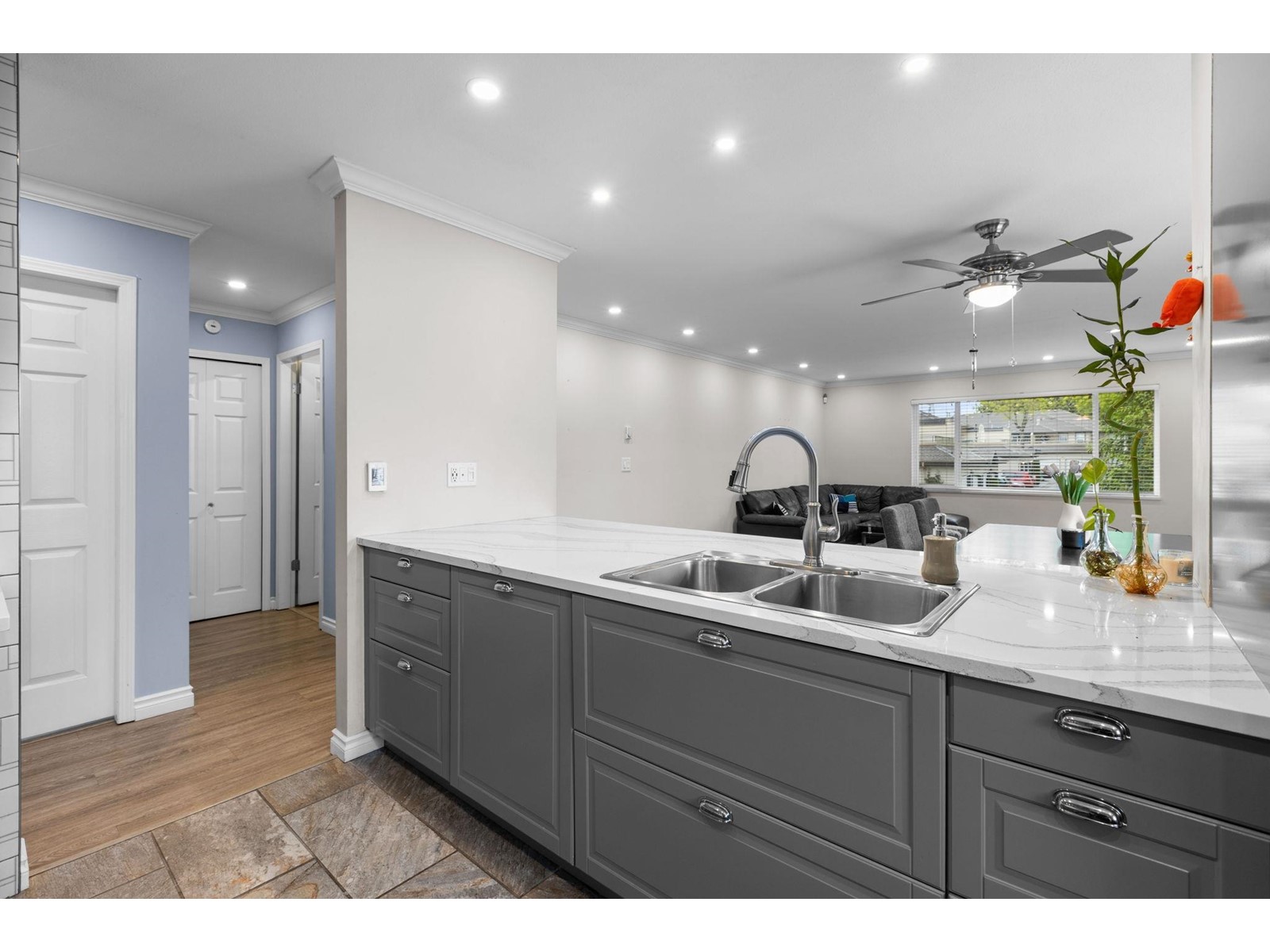 Photo 19 of 20 8338 158 Street, Surrey BC