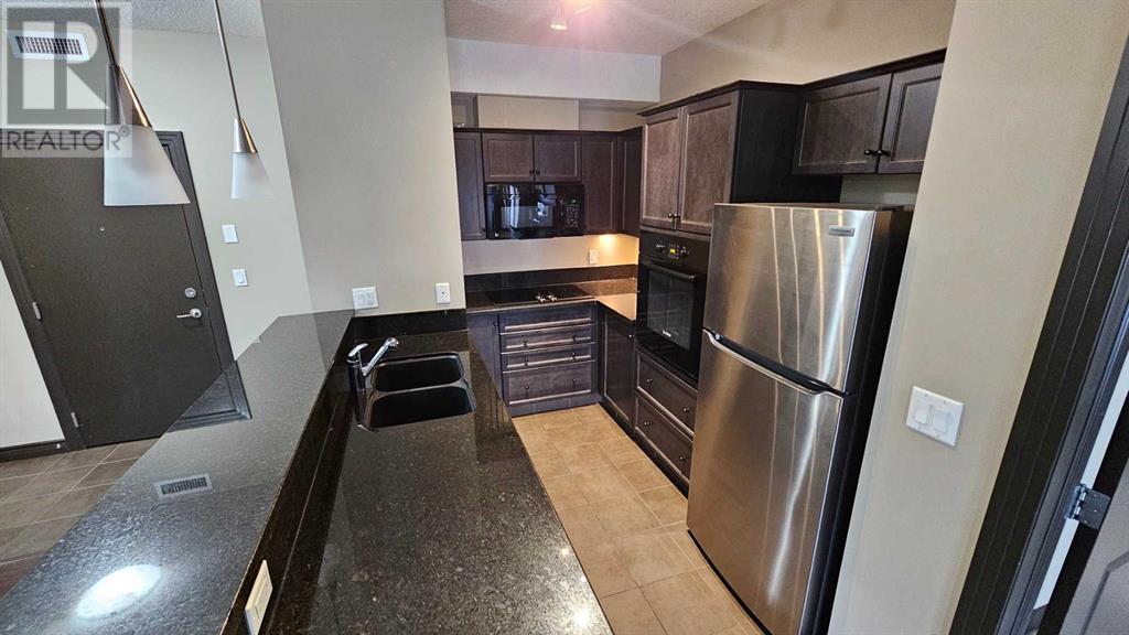 Single Family House for Sale in   Royal Oak Plaza NW Royal Oak Calgary 