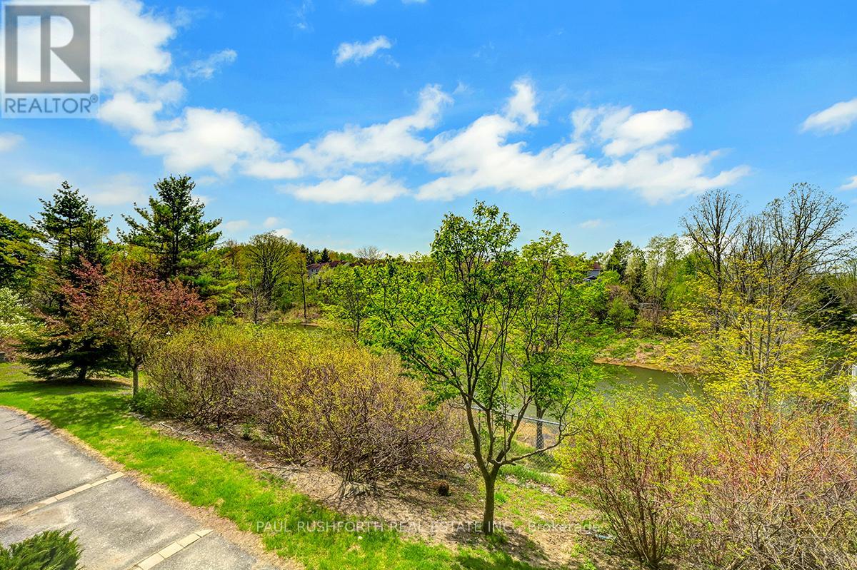 Photo 5 of 4 50 Prestige Circle, Ottawa ON