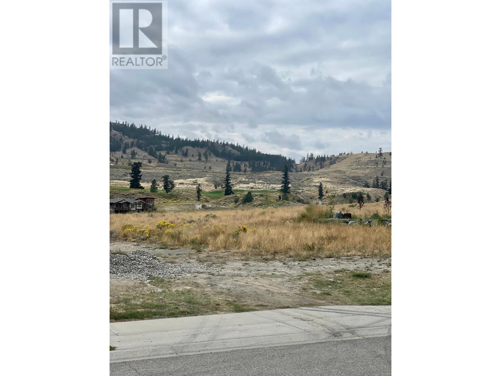 Photo 3 of 212 Holloway Drive, Kamloops BC