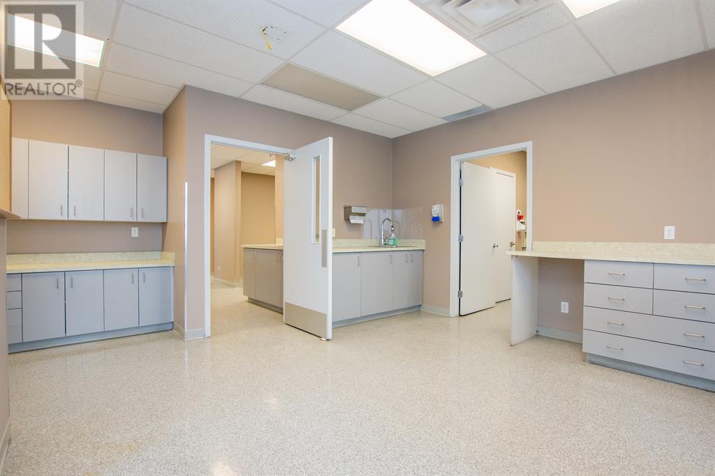 Photo 16 of 102 9805 97 Street, Grande Prairie AB