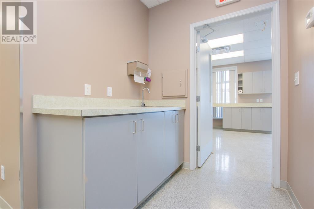 Photo 15 of 102 9805 97 Street, Grande Prairie AB