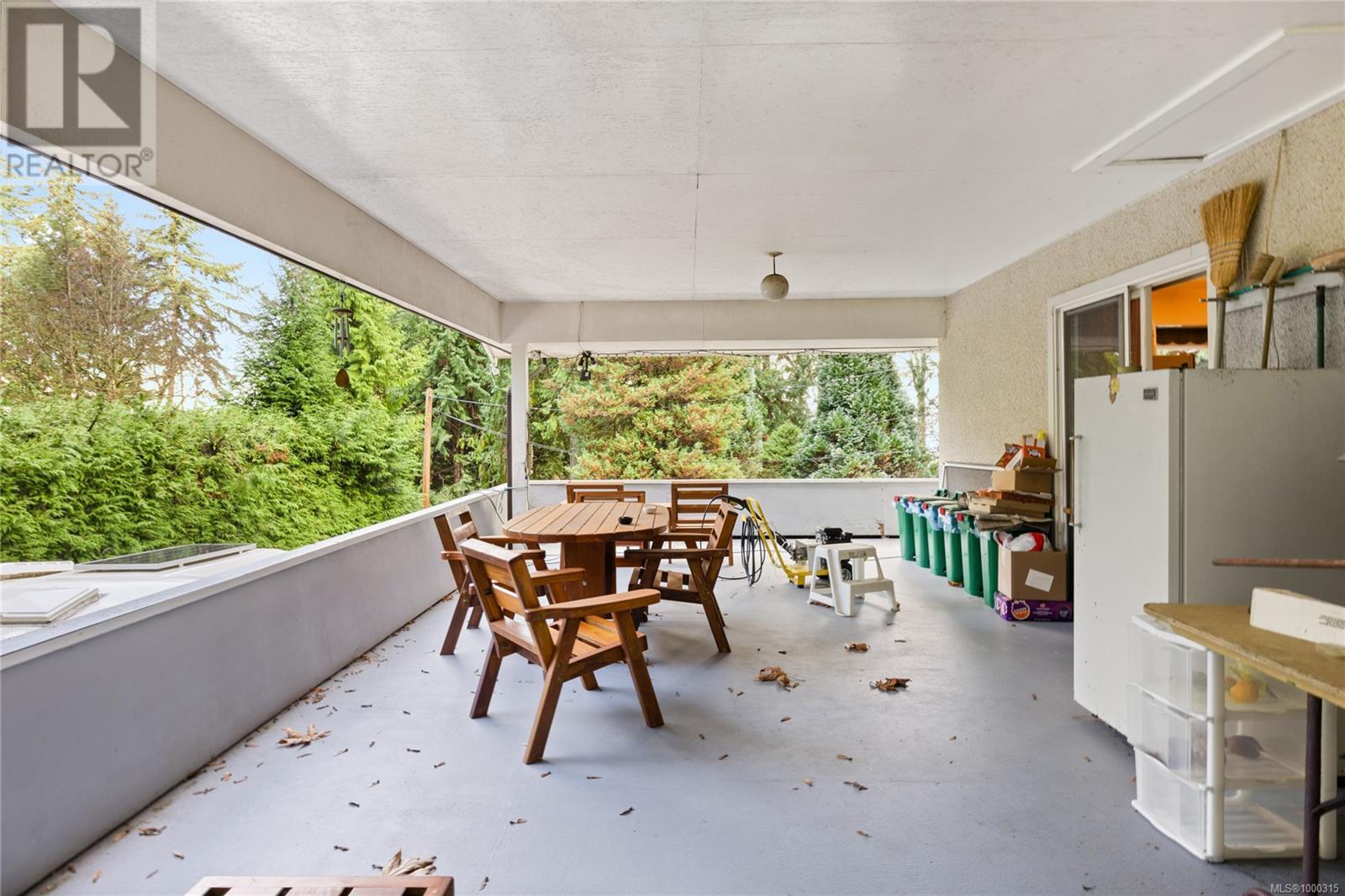 Photo 16 of 5611 5621 Hammond Bay Rd, Nanaimo BC