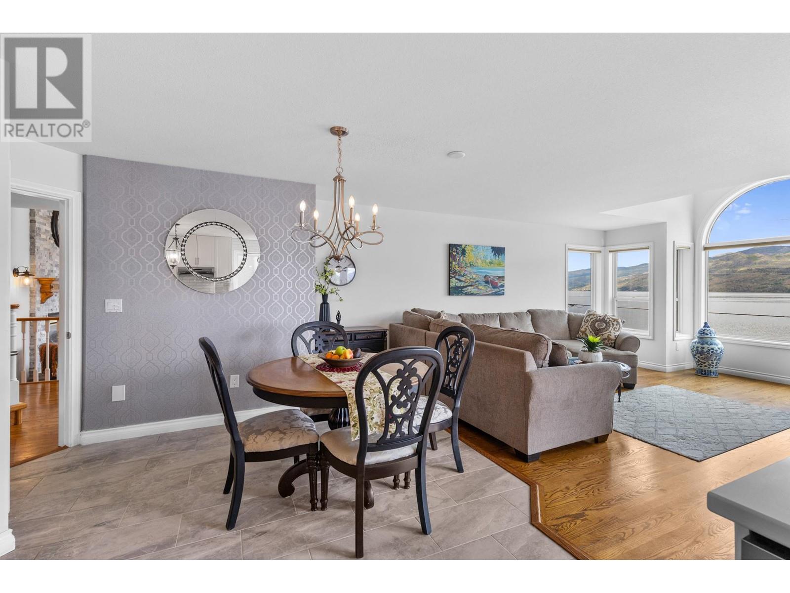  3838 Beach Avenue, Peachland
