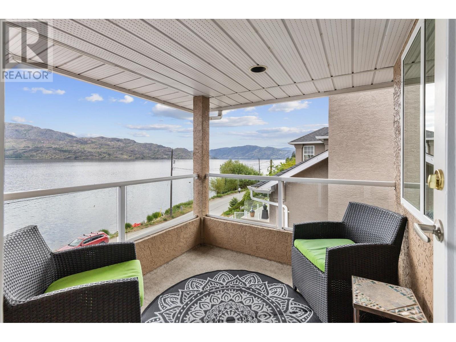  3838 Beach Avenue, Peachland