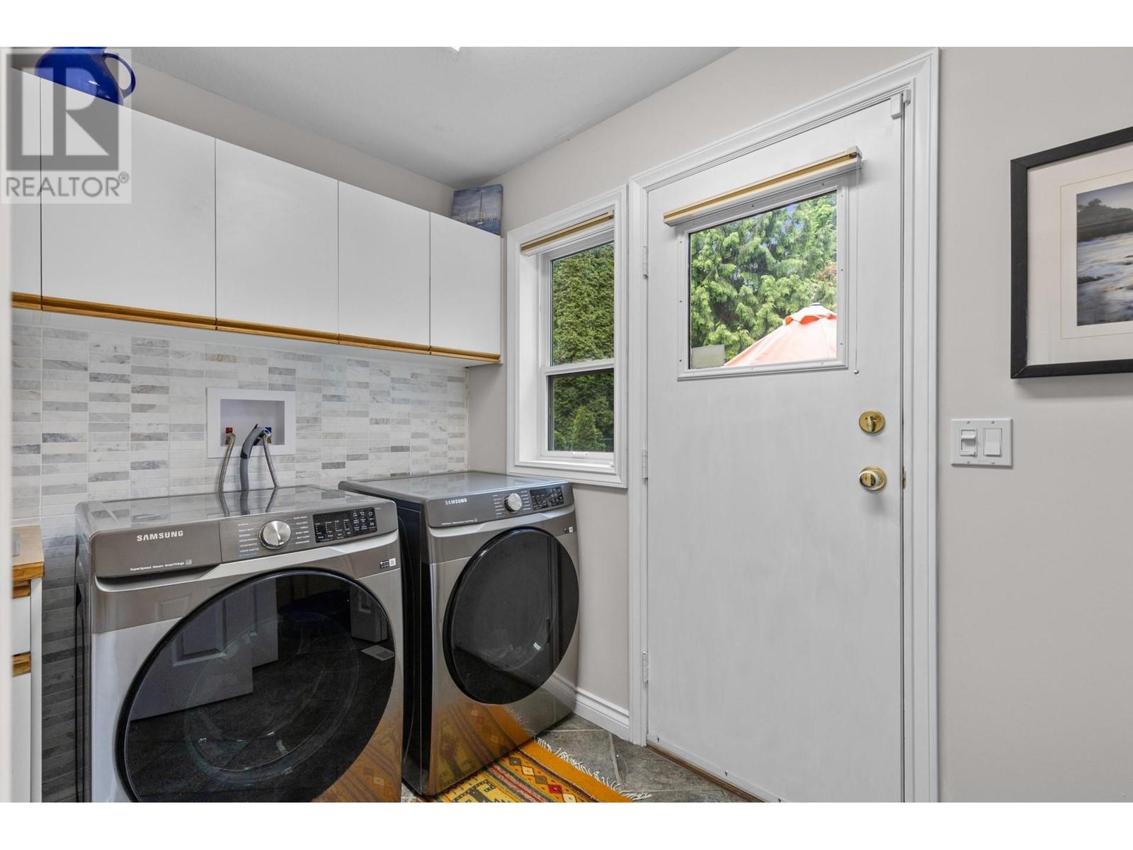  3838 Beach Avenue, Peachland