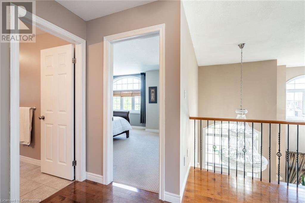 Photo 28 of 24 Edgecroft Crescent, Stoney Creek ON