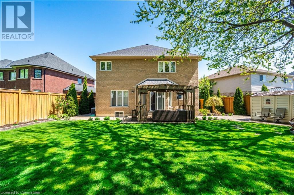 Photo 42 of 24 Edgecroft Crescent, Stoney Creek ON
