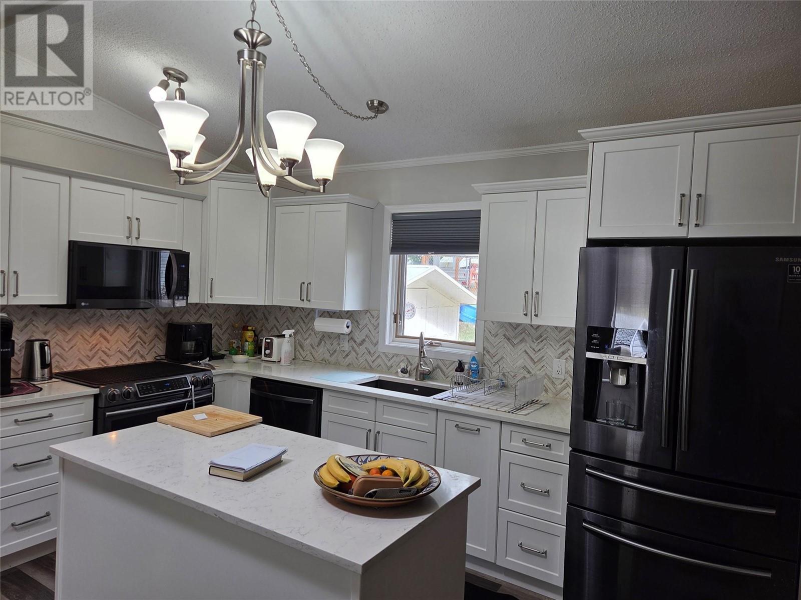 Photo 3 of 1770 Highway 3 A Unit 10, Keremeos BC