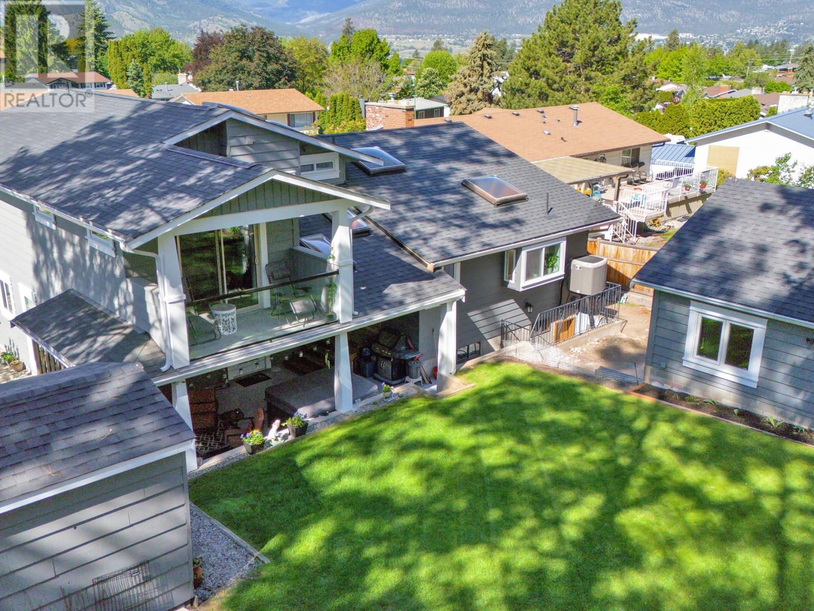  137 CLELAND Drive, Penticton