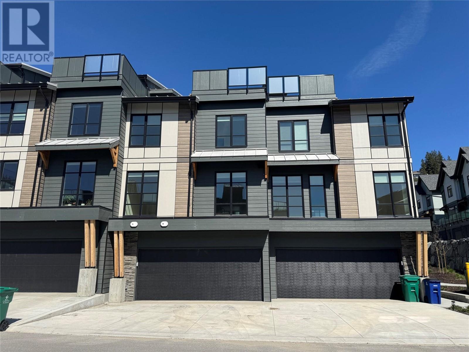 103 1455 Cara Glen Court, Kelowna