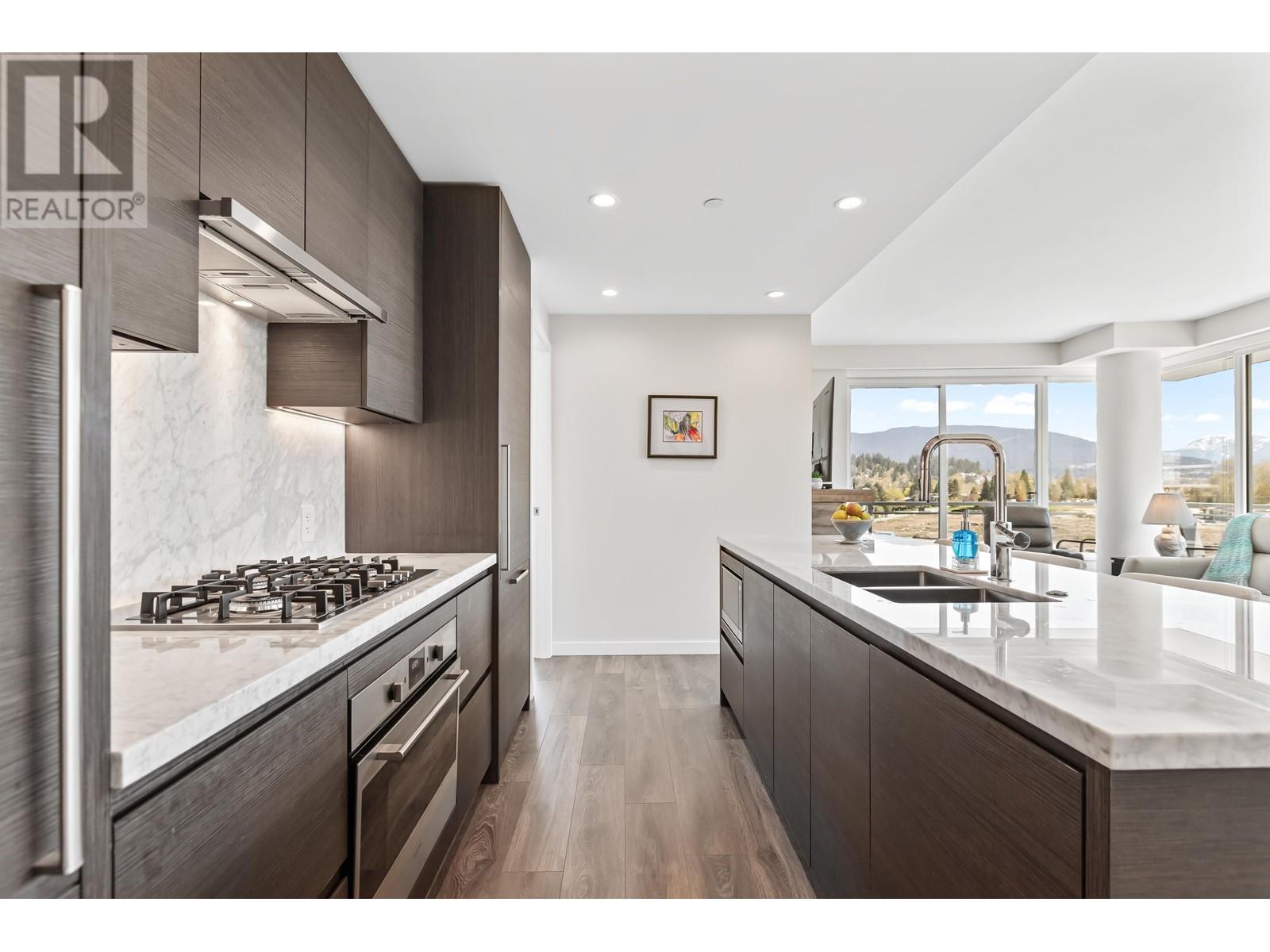 1702 308 MORRISSEY ROAD, Port Moody real estate listing R2991724