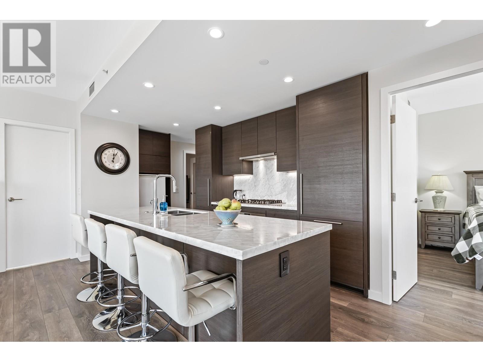 1702 308 MORRISSEY ROAD, Port Moody real estate listing R2991724
