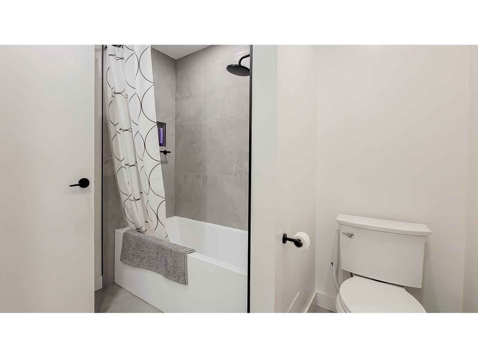 11083 PROSPECT, Delta