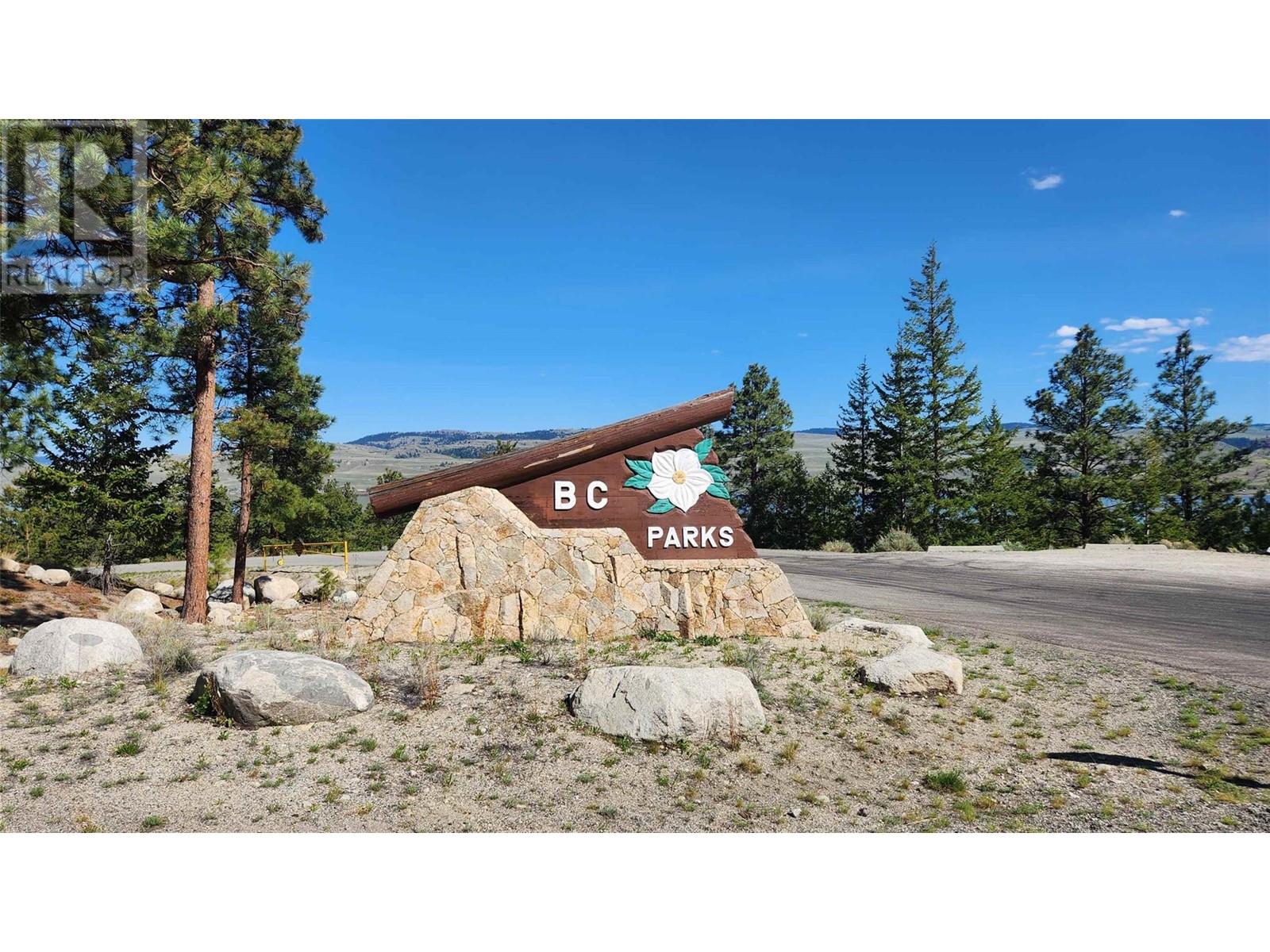 6461 Monck Park Road, Merritt