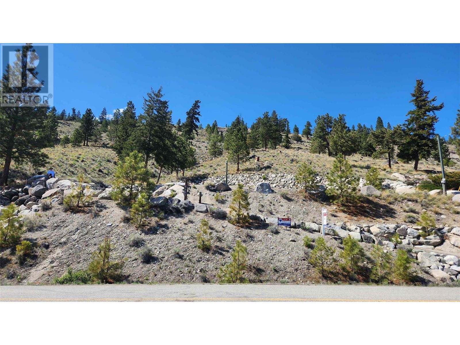 6461 Monck Park Road, Merritt