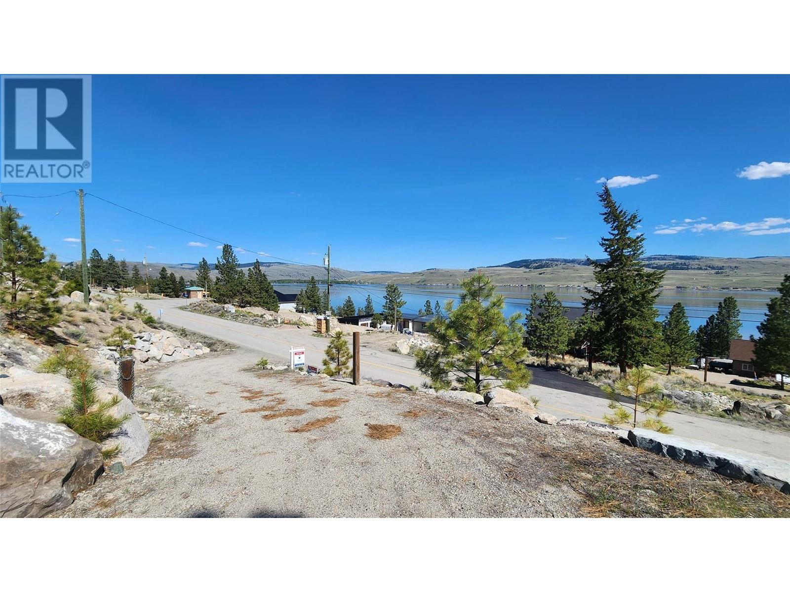 6461 Monck Park Road, Merritt