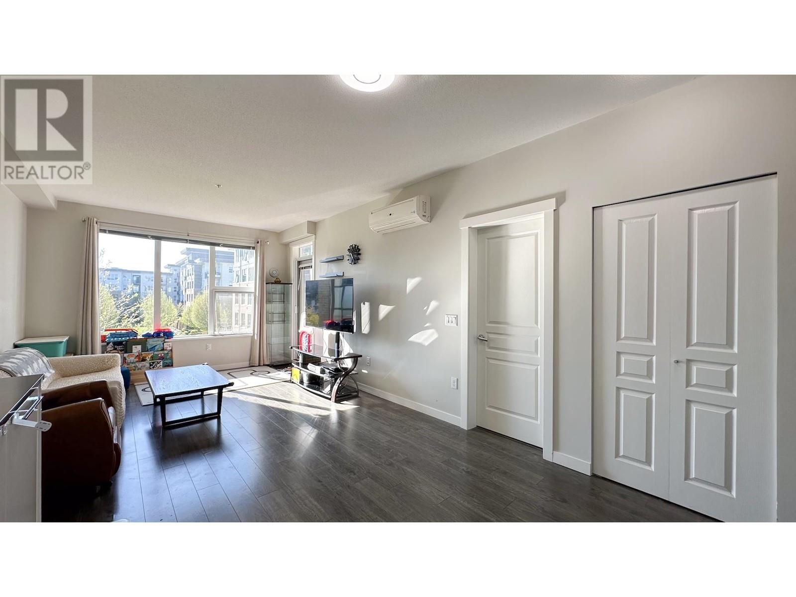 #313-9388 TOMICKI Avenue, Richmond