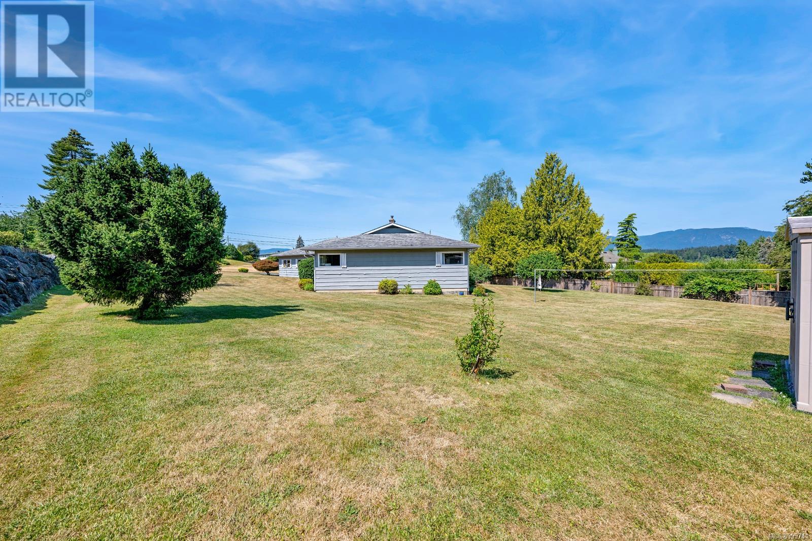 Photo 45 of 6327 Lansdowne Pl, Duncan BC