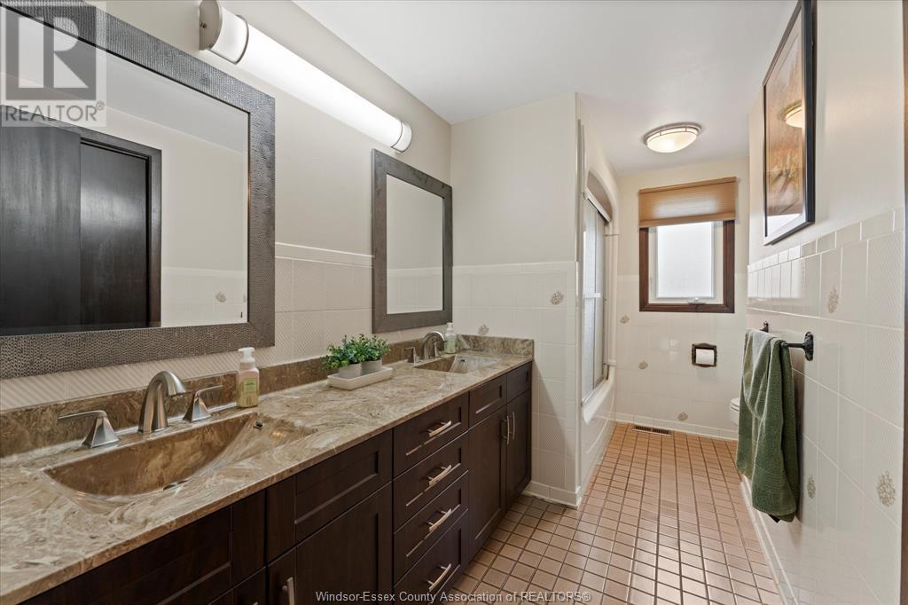 Photo 24 of 2073 Cardinal Lane, Kingsville ON