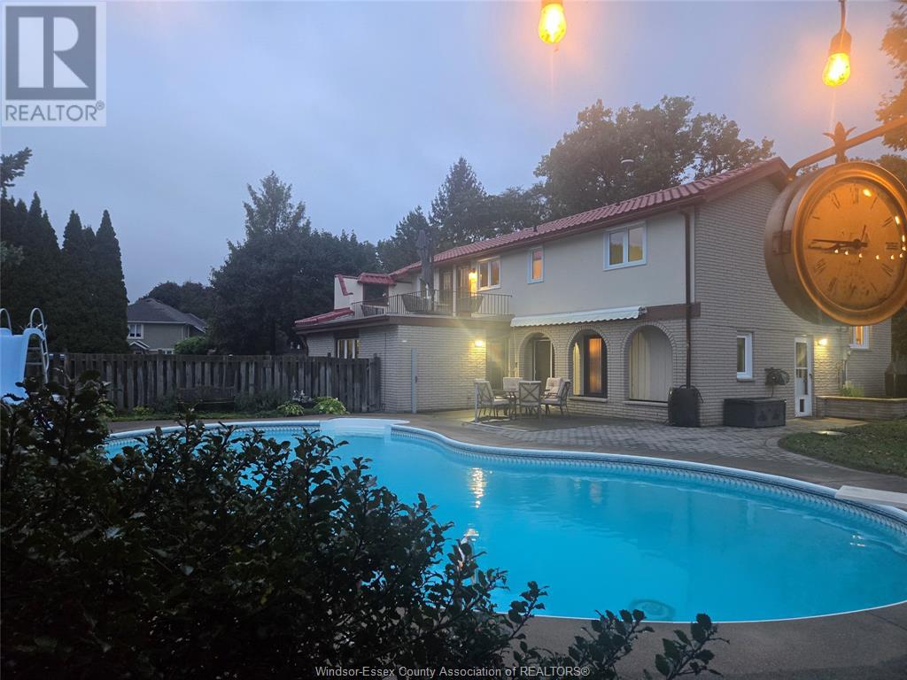 Photo 41 of 2073 Cardinal Lane, Kingsville ON