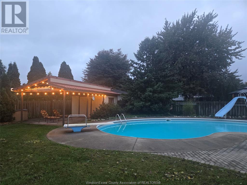 Photo 42 of 2073 Cardinal Lane, Kingsville ON