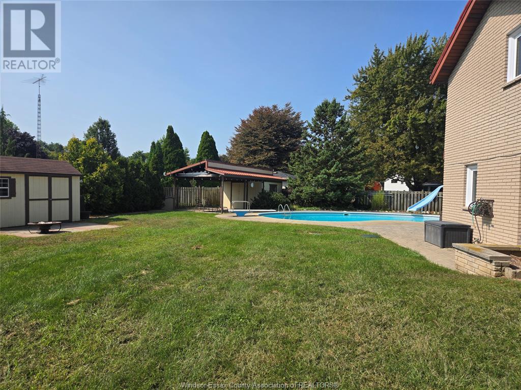 Photo 40 of 2073 Cardinal Lane, Kingsville ON