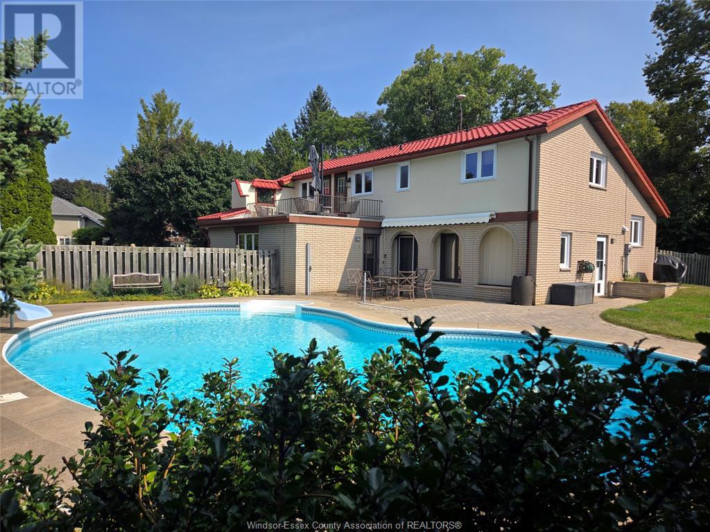 Photo 36 of 2073 Cardinal Lane, Kingsville ON